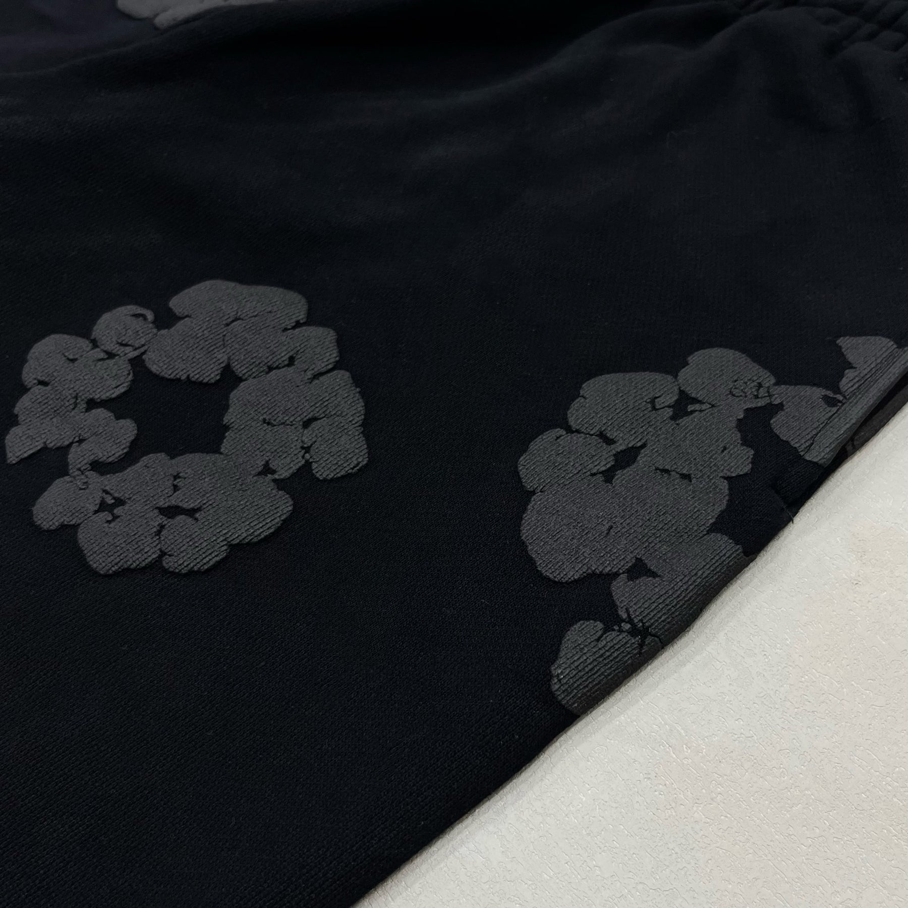 Calça Denim Tears The Cotton Wreath Black & Black