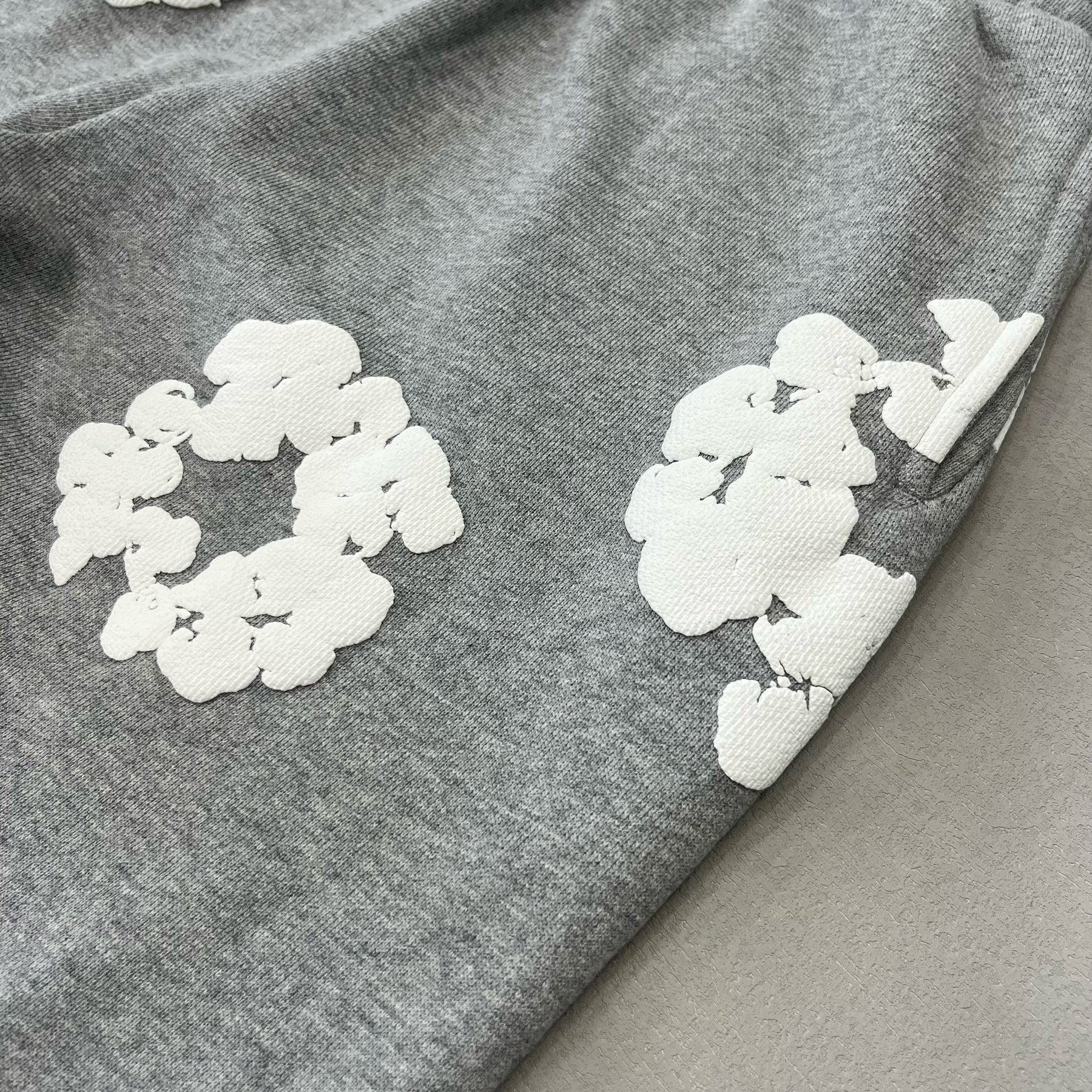 Calça Denim Tears The Cotton Wreath Grey