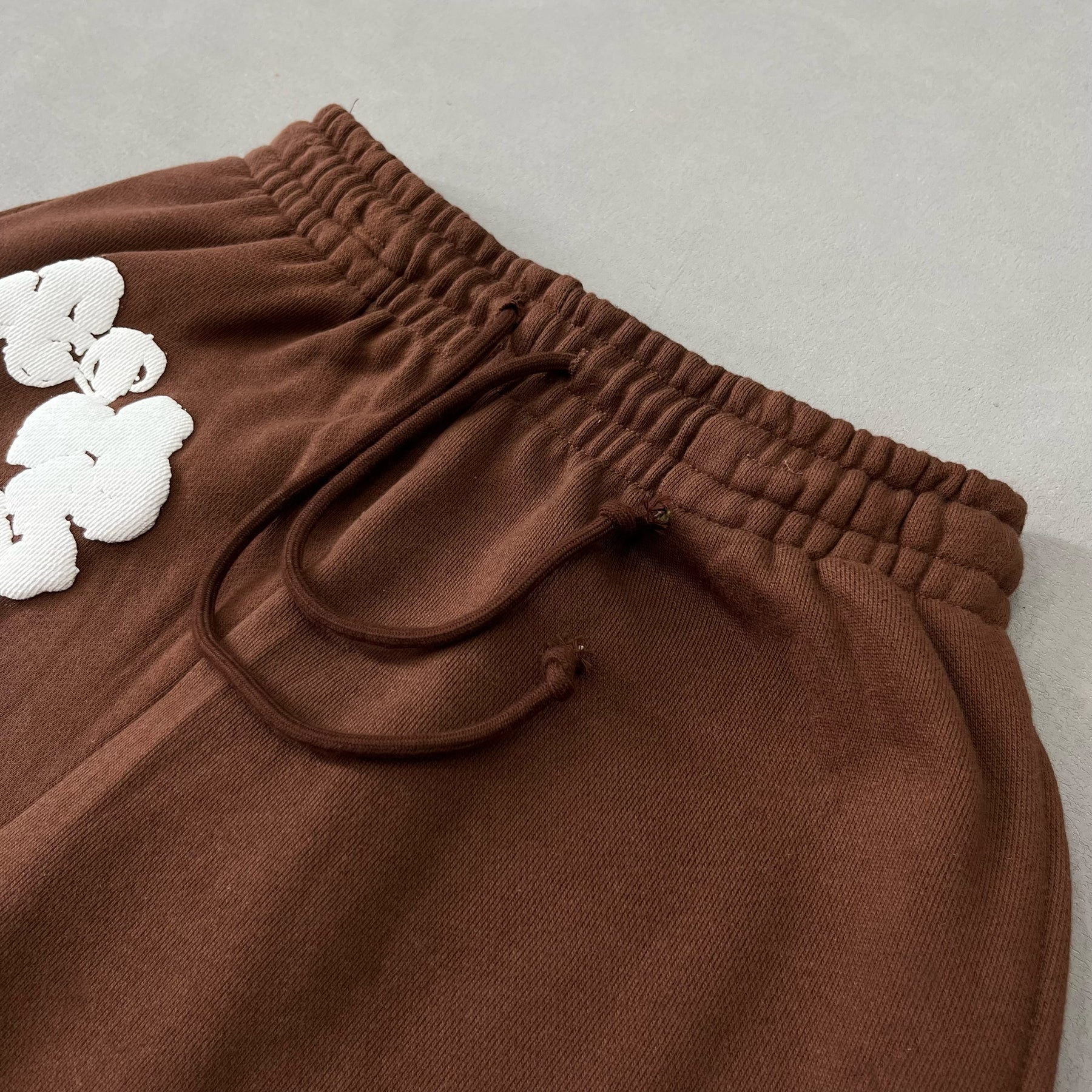 Calça Denim Tears The Cotton Wreath Brown